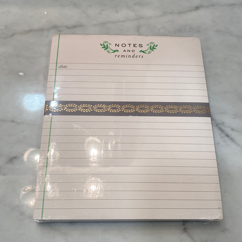 NWT Martha Stewart Jumbo Notepad